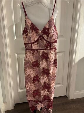 Lulus "Alluring Dream" Burgundy & Pink Floral Mesh Lace Trumpet Midi Dress.